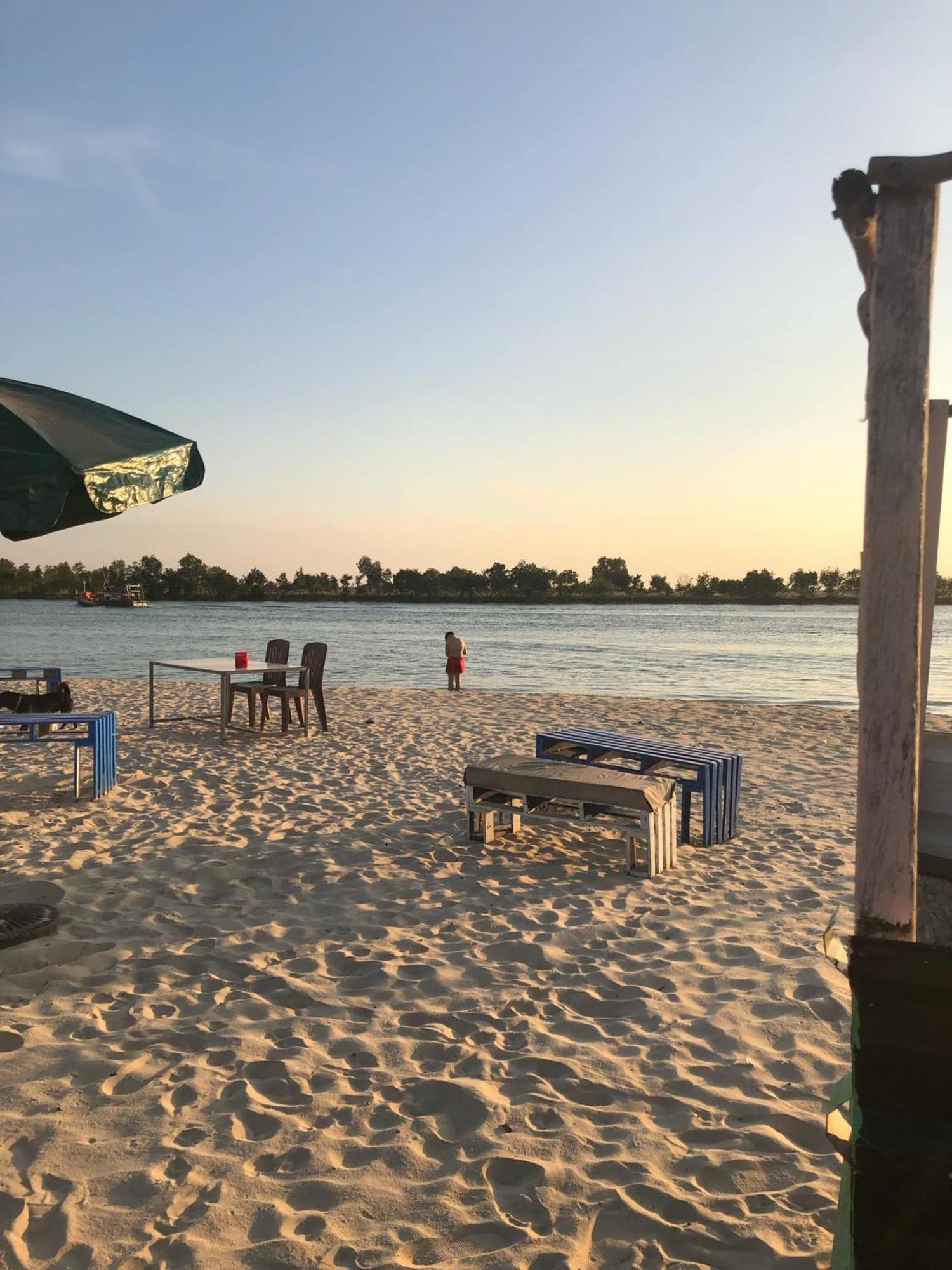 La Plage De Kampot By Lee & Hap Guest House Dış mekan fotoğraf