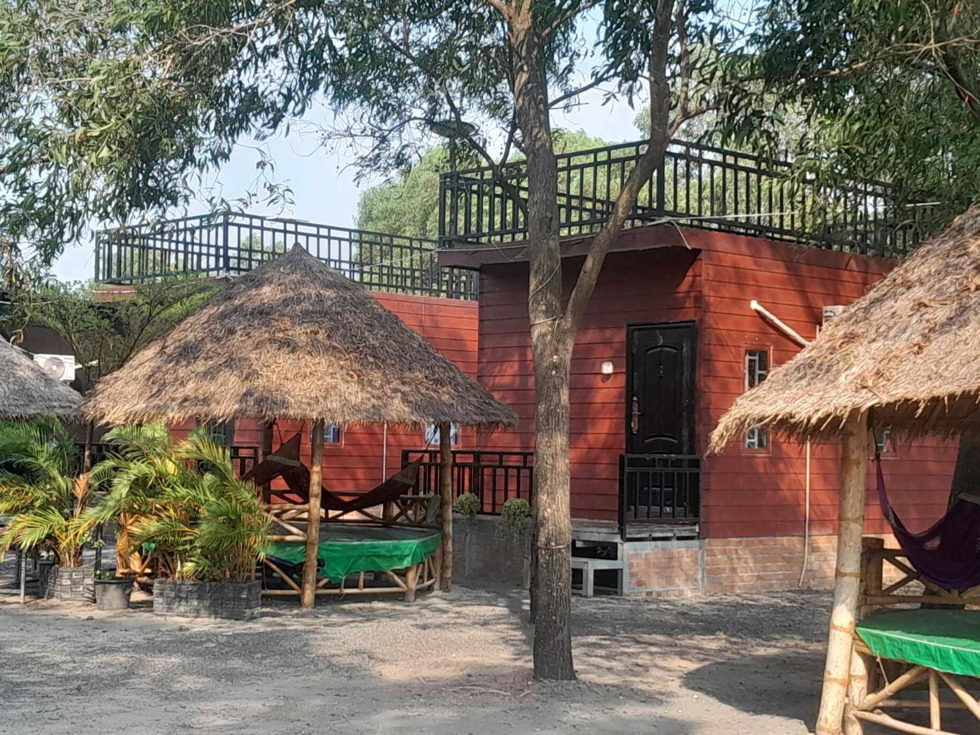 La Plage De Kampot By Lee & Hap Guest House Dış mekan fotoğraf
