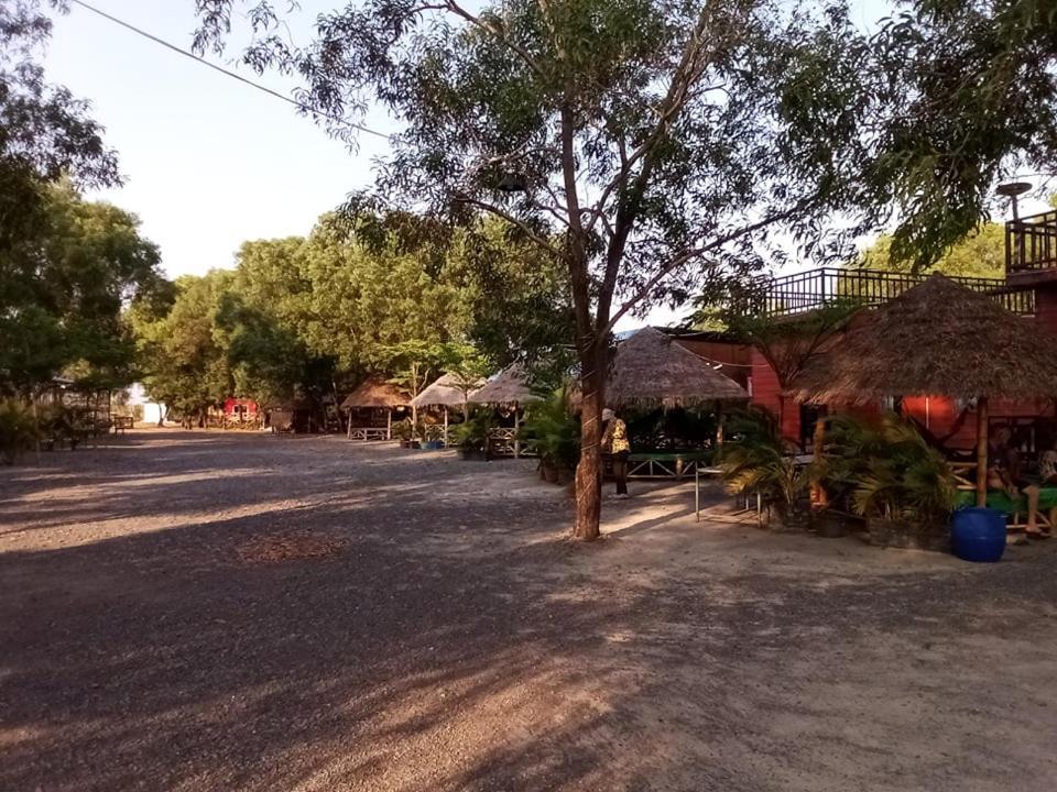 La Plage De Kampot By Lee & Hap Guest House Dış mekan fotoğraf